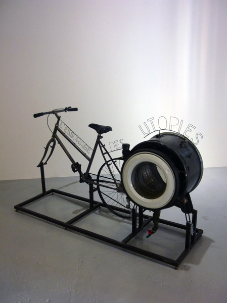 {L'Essorage des Utopies,} 2009