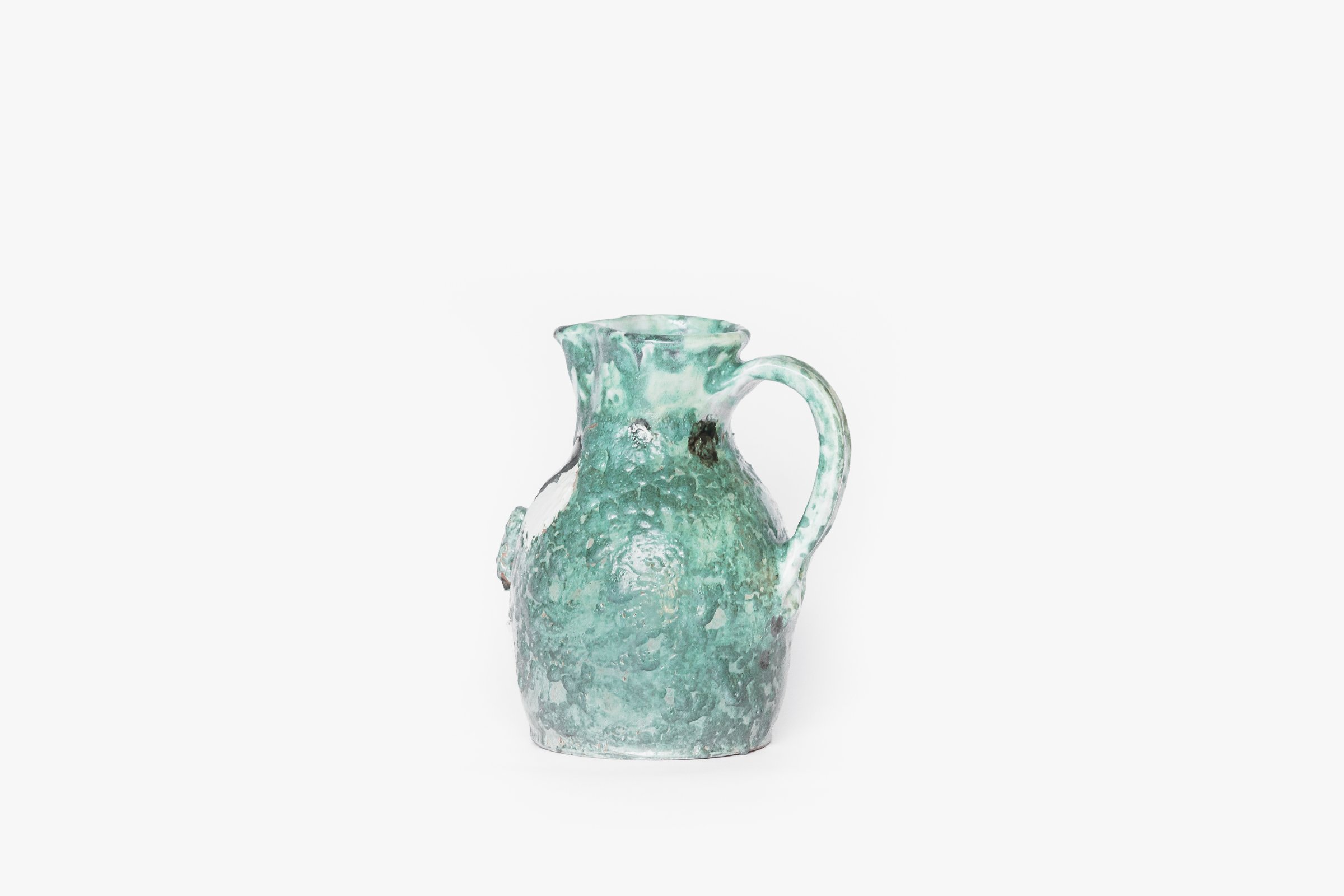 {Moyen pichet}, 2020