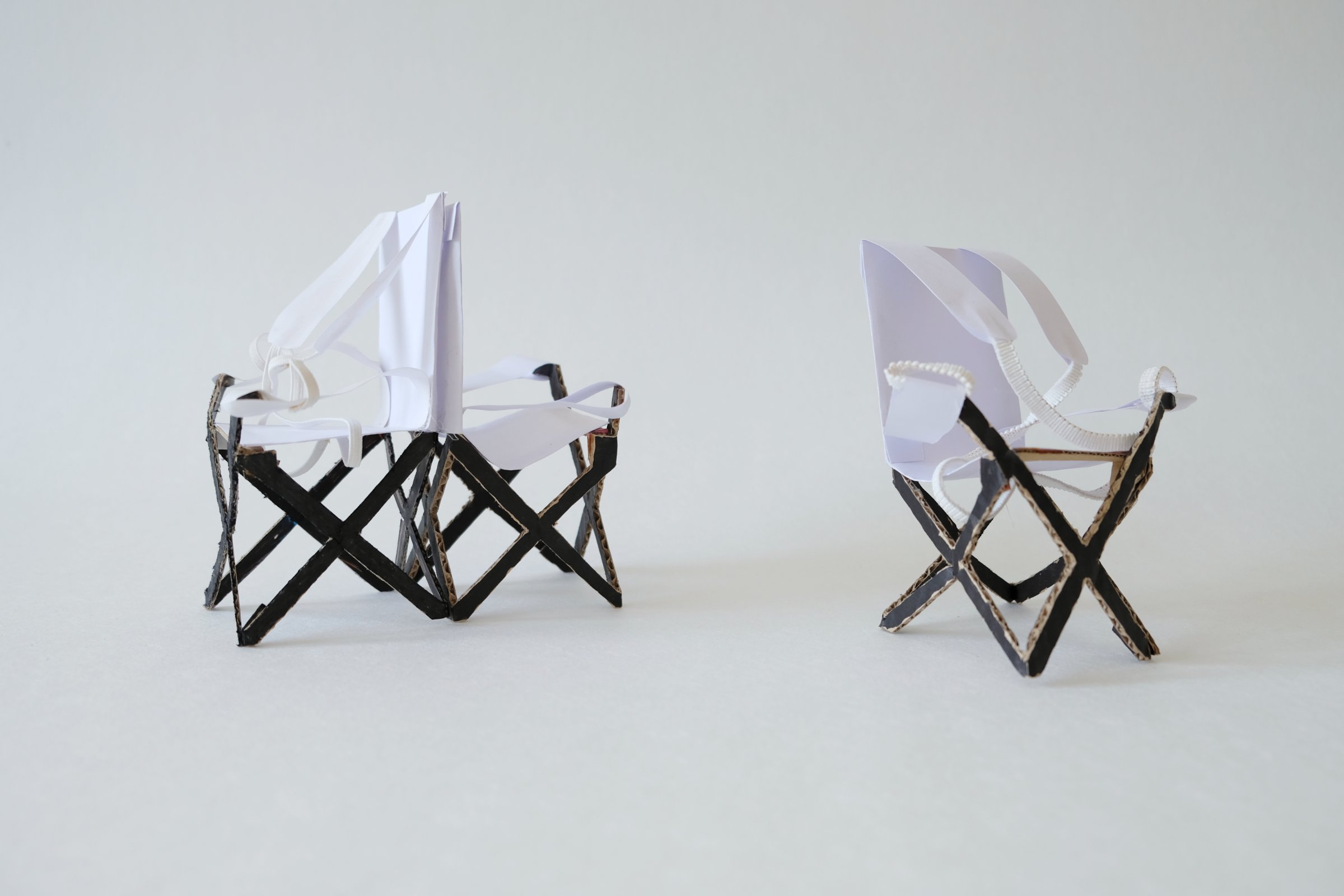 {Véhiculaire/maquette}, 2008
