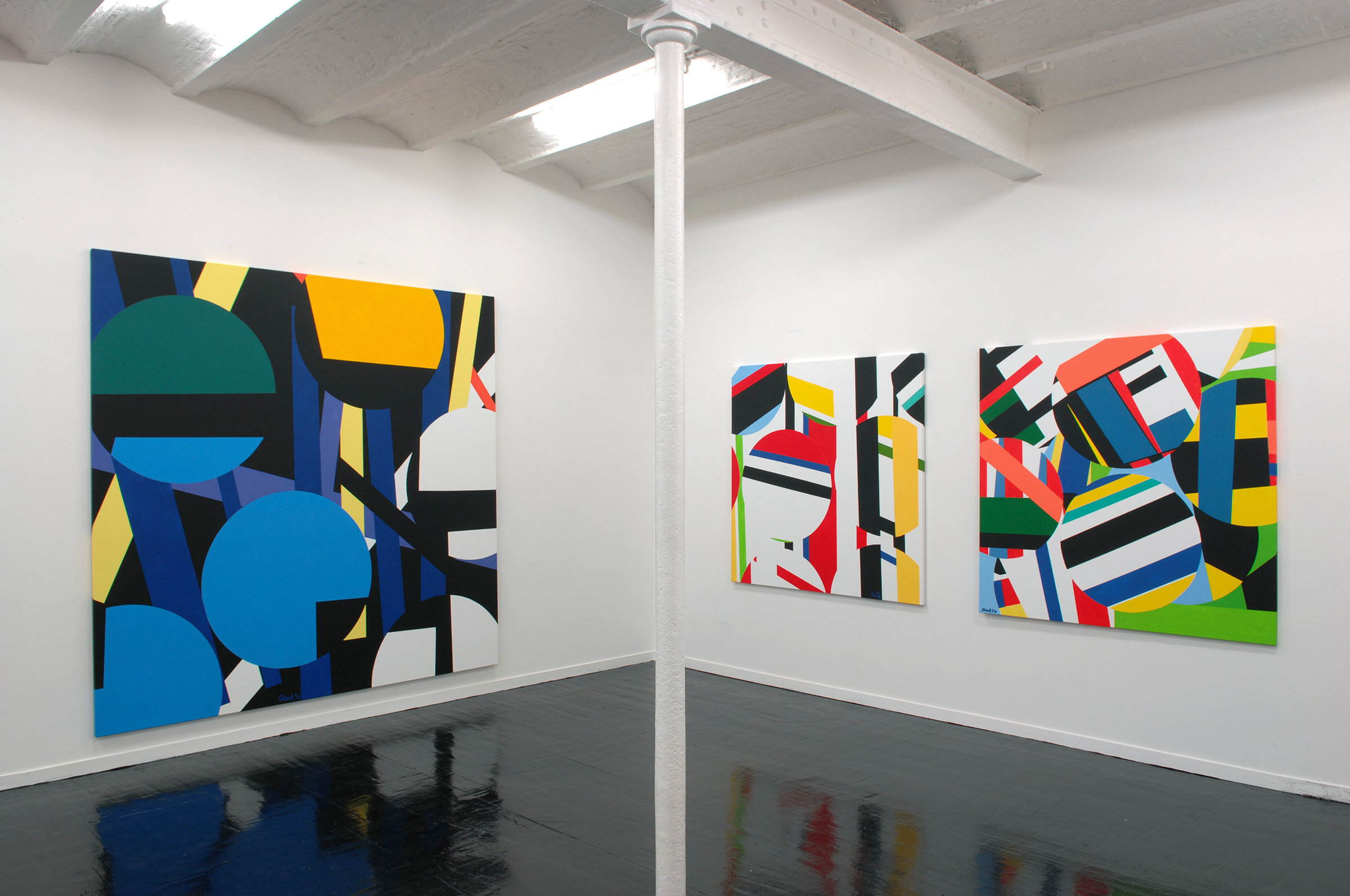 Vue de l'exposition 70 / 10, Cortex Athletico, Bordeaux, 2010 À gauche : Dark Passage, 2010 Au centre : Linda's choice, 2010 À droite : Newsletter, 2010
