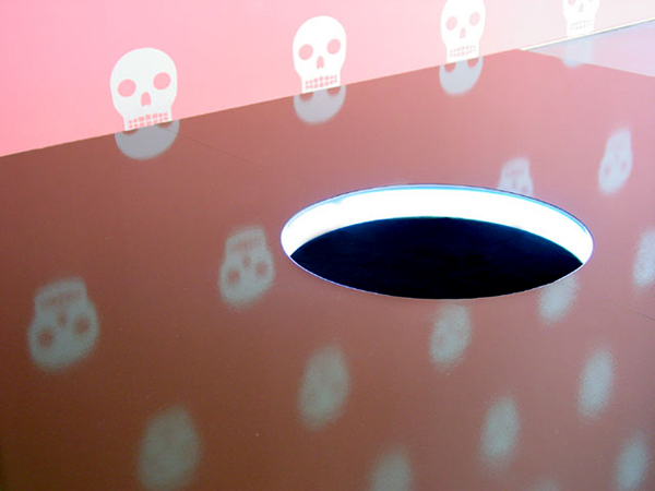 {McGuffin,} 2004 (détail)