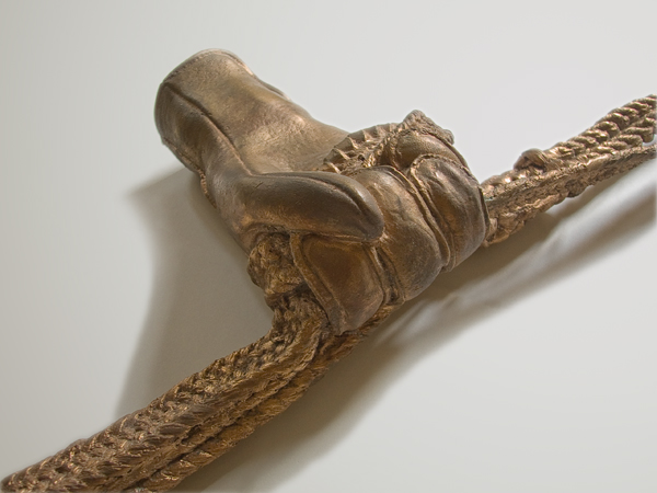 {Trop grand pour faillir,} 2010 (détail)