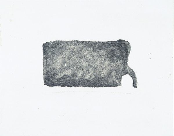 {Etretat grise,} 1991