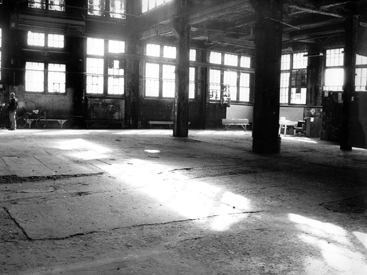 {Flaque d'eau}, 2000