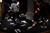 Performance dansée Avec des étudiant·es de l'École Nationale Supérieure d'Art et de Design de Limoges et la danseuse Muriel Corbel Dans le cadre de l'exposition et + si affinité, Galerie des Hospices, Limoges, 2016